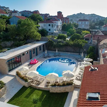 Apartment Orka - Comfort 2 Adults 1 Child